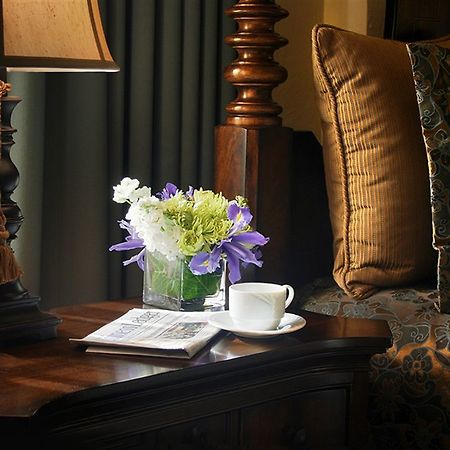 Hotel Baker Saint Charles Eksteriør billede